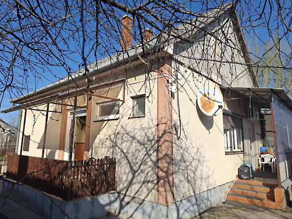 Eladó ház Hajdúszovát