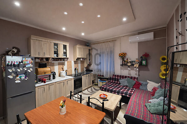 Eladó lakás Komló, Kenderföld