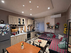 Eladó lakás Komló, Kenderföld