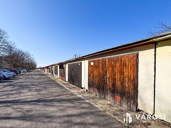 Eladó garázs Gyula, Törökzug