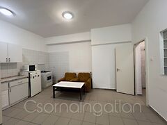 Kiadó lakás Kóny