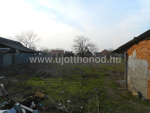 Eladó ház Apátfalva