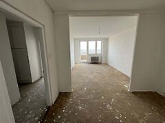 Eladó lakás Dunaújváros, Belváros