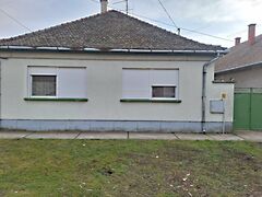 Eladó ház Érsekcsanád