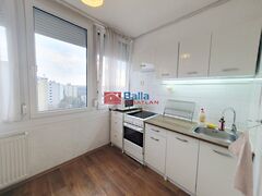 Eladó lakás Gödöllő