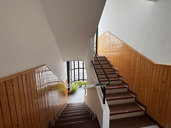 Eladó lakás Hajdúnánás