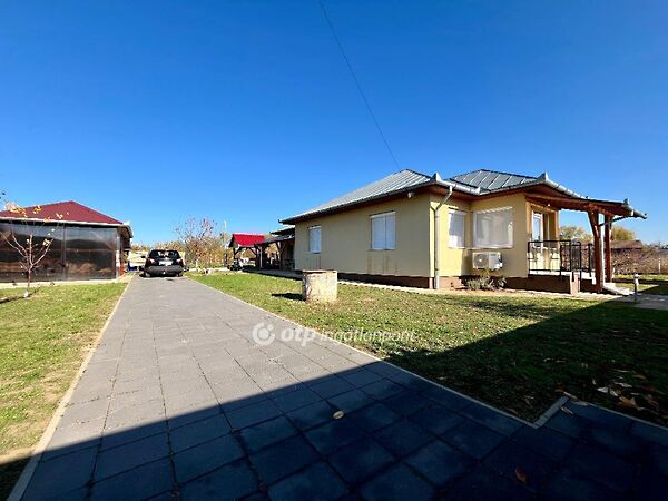 Eladó ház Kállósemjén