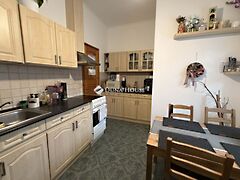 Eladó lakás Nyergesújfalu