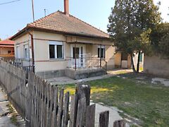 Eladó ház Felsőlajos