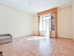 Eladó lakás Budapest, VI. kerület