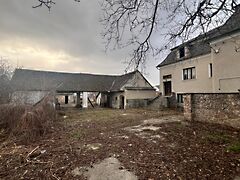 Eladó ház Peresznye