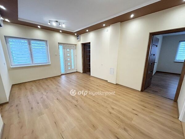 Eladó ház Nyírbogdány