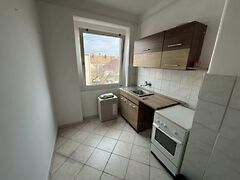 Eladó lakás Várpalota