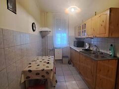 Eladó lakás Oroszlány