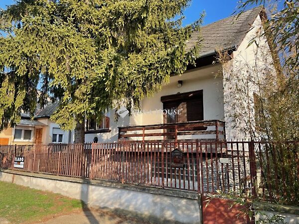 Eladó ház Tápióság