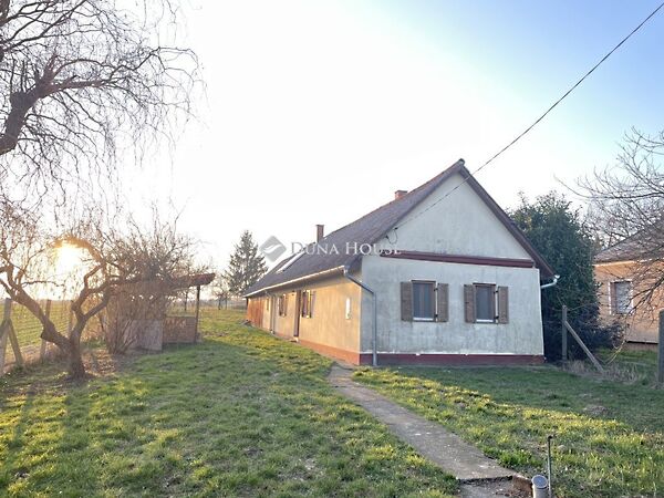 Eladó ház Szarvaskend