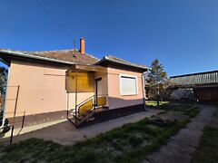 Eladó ház Soltvadkert