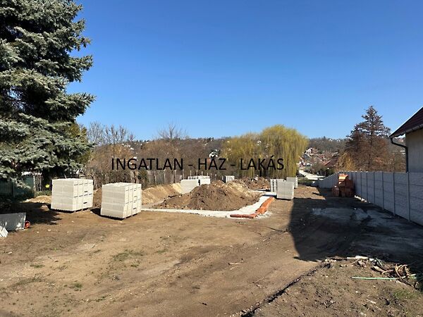 Eladó ház Gödöllő