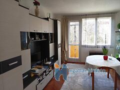 Eladó lakás Jászberény