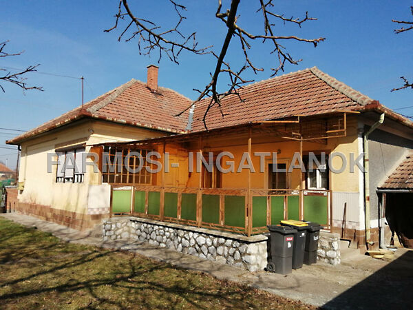 Eladó ház Szentistván