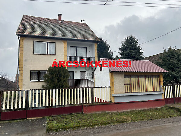 Eladó ház Tiszakanyár