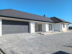 Eladó ház Keszthely, Kertváros