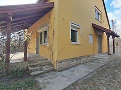 Eladó ház Budapest, XV. kerület