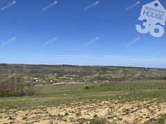 Eladó földterület Szekszárd