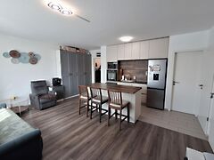 Eladó lakás Tatabánya