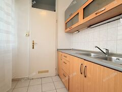 Eladó lakás Kecskemét