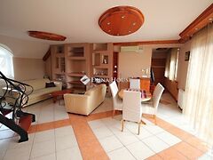 Eladó lakás Kecskemét