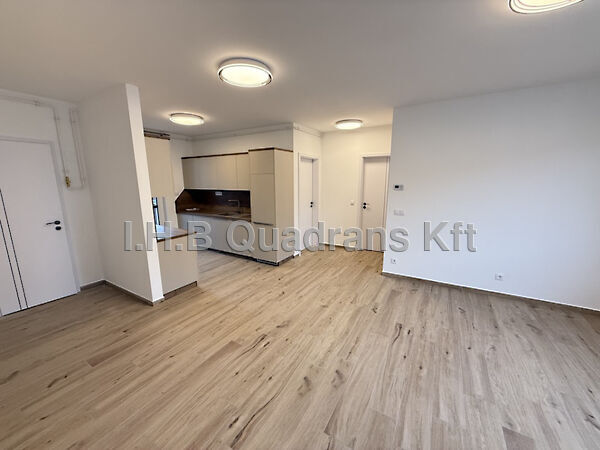 Kiadó lakás Paks