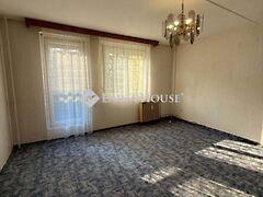 Eladó lakás Veszprém