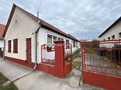 Eladó ház Harkány