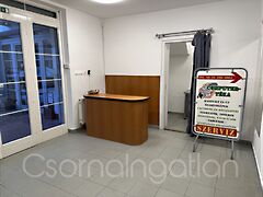 Kiadó üzleti Csorna, Központ