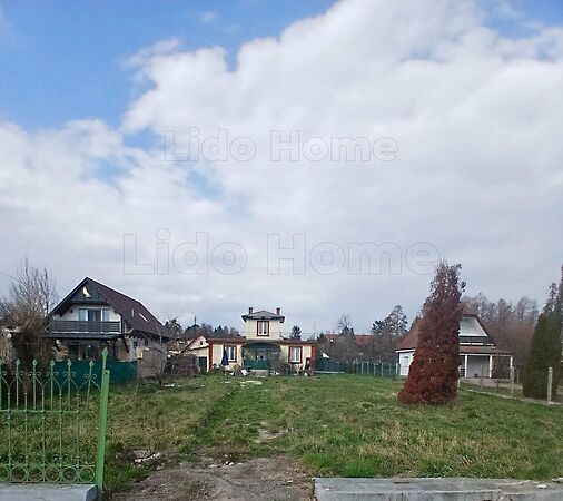 Eladó ház Balatonkenese