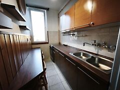 Eladó lakás Győr, Gyárváros