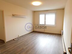 Eladó lakás Debrecen, Újkert