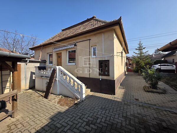 Eladó ház Veszprém
