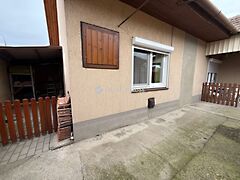 Eladó ház Kecskemét