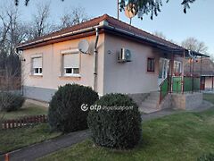 Eladó nyaraló Jászberény