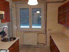 Eladó lakás Oroszlány