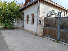 Eladó ház Cegléd
