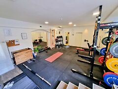 Kiadó üzleti Budapest, XI. kerület