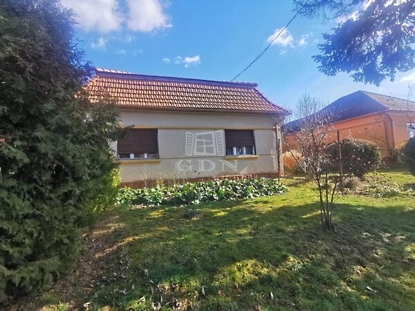 Eladó ház Kilimán