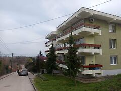 Eladó lakás Balatonalmádi