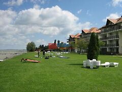 Eladó lakás Balatonőszöd