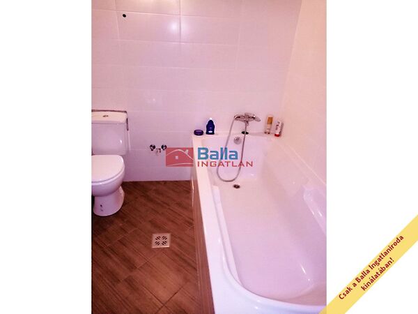 Eladó lakás Budapest, XV. kerület