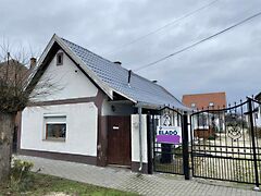 Eladó ház Bicske
