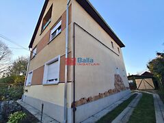 Eladó ház Budapest, XV. kerület